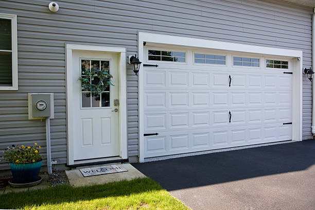 24/7 Emergency Garage Door Panel Replacement experts in Bossier Parish County, LA